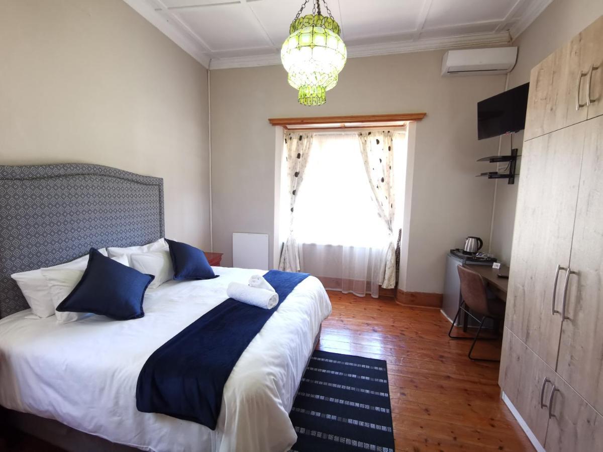 Lucolo Palace B&B Aliwal North Esterno foto